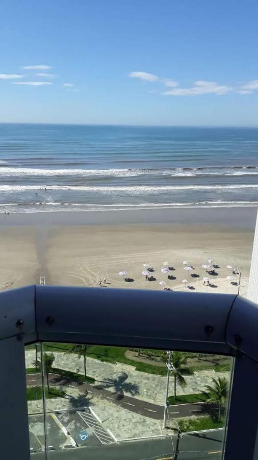 Belo Apartamento Com Vistas Para O Mar - Pe Na Areia - Churrasqueira Na Varanda Прая Гранде Екстериор снимка