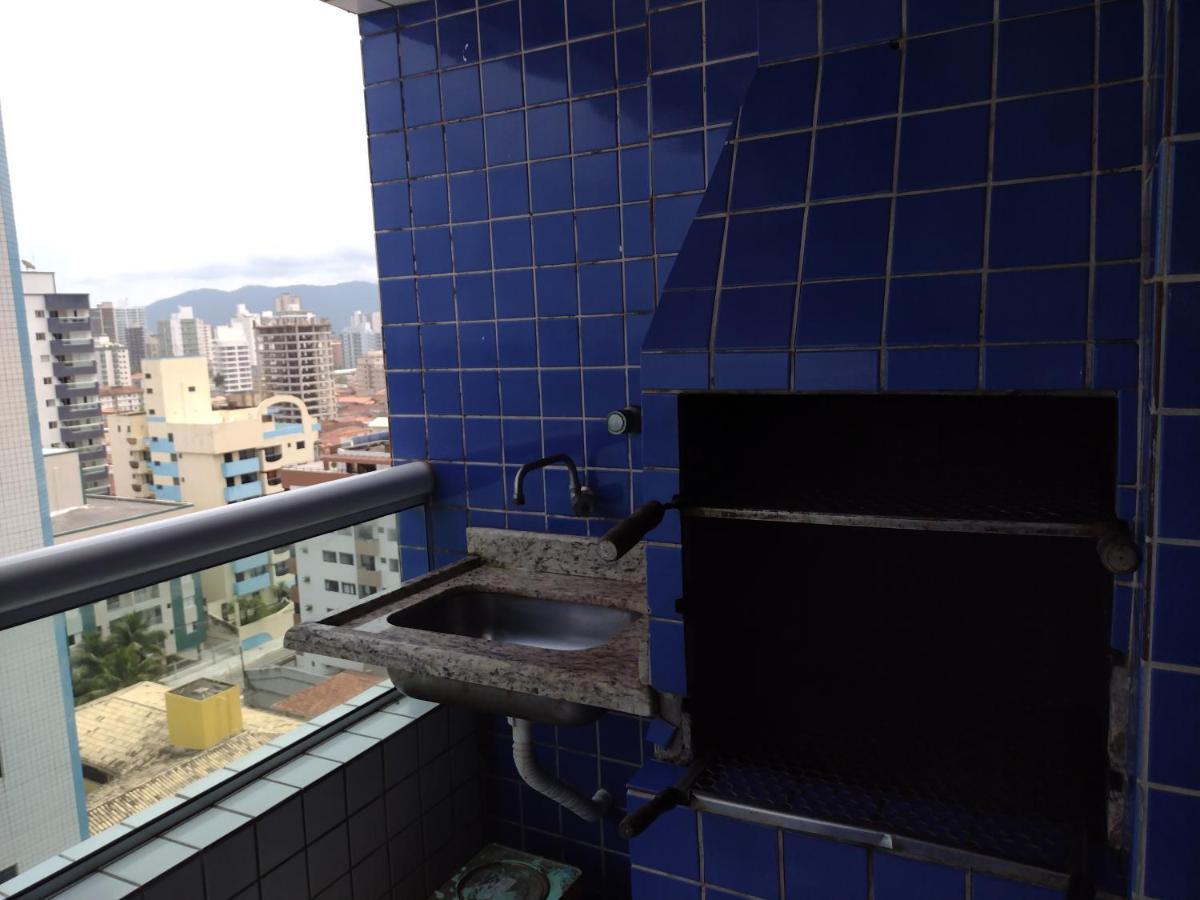 Belo Apartamento Com Vistas Para O Mar - Pe Na Areia - Churrasqueira Na Varanda Прая Гранде Екстериор снимка